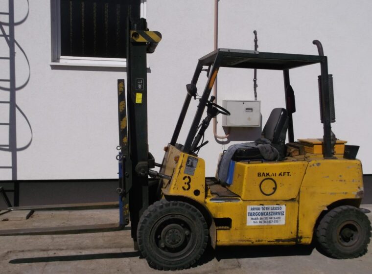 Balkancar DV 1788 - 3 tonnásdízel targonca bérbeadásra, bérlésre vagy kölcsönzésre villahosszabbítóval – Bakai Kft